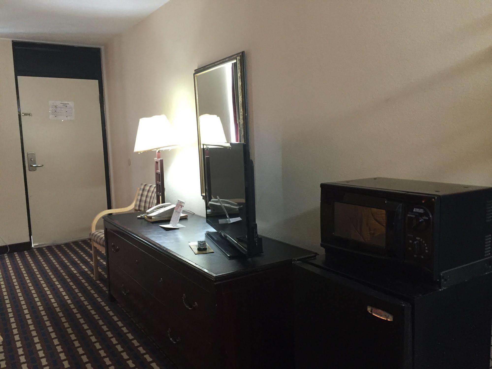 Parkway Inn Morristown Dış mekan fotoğraf